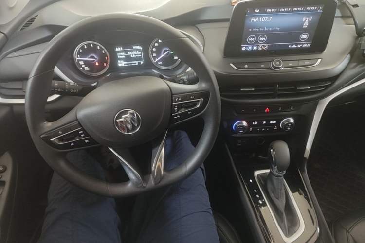 Used Buick Encore 2021 332T CVT Elite Edition Center Console