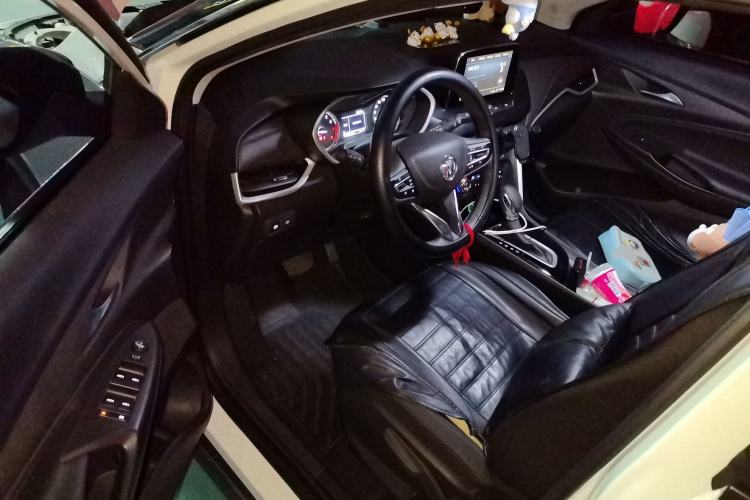 Used Buick Encore 2021 332T CVT Elite Edition Driver Seat