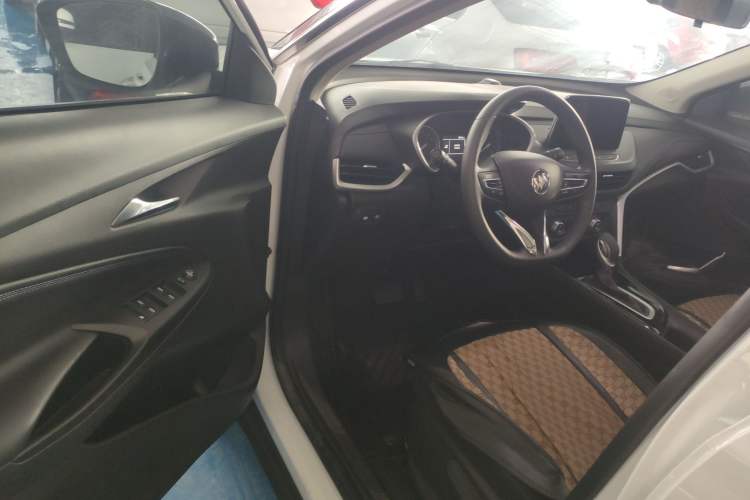 Used Buick Encore 2021 332T CVT Elite Edition Driver Seat