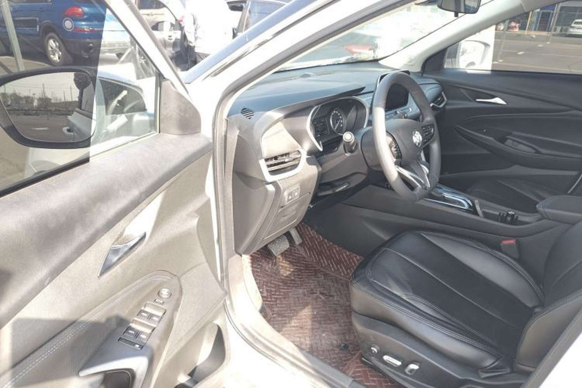 Used Buick Encore 2021 332T CVT Elite Edition Driver Seat