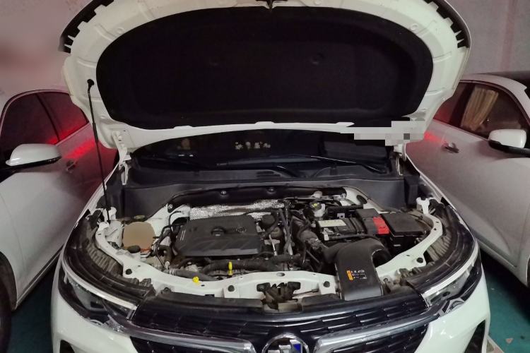 Used Buick Encore 2021 332T CVT Elite Edition Engine Bay