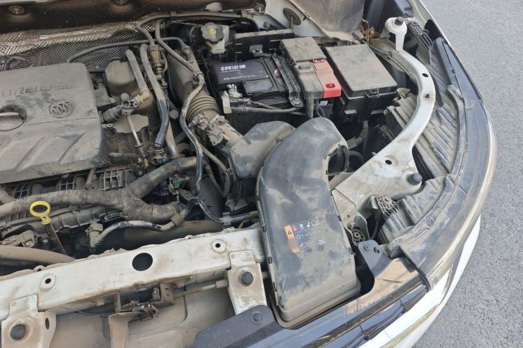 Used Buick Encore 2021 332T CVT Elite Edition Engine Bay Left