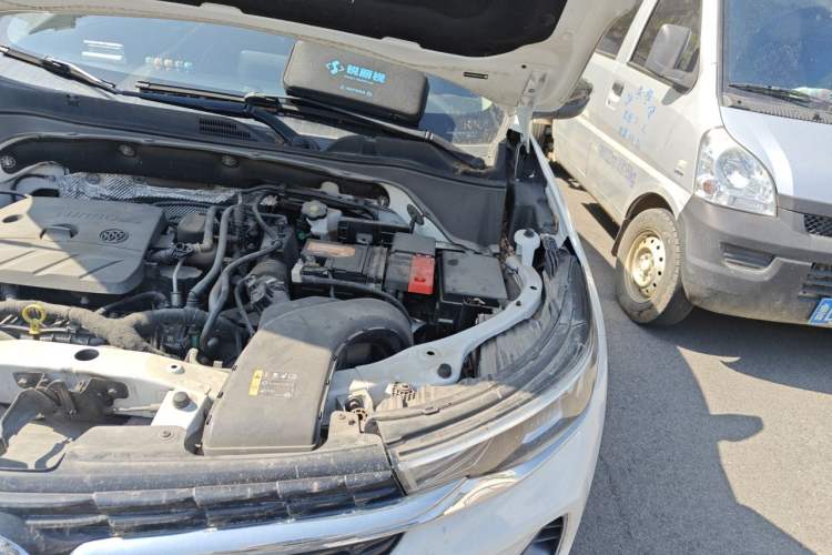 Used Buick Encore 2021 332T CVT Elite Edition Engine Bay Left