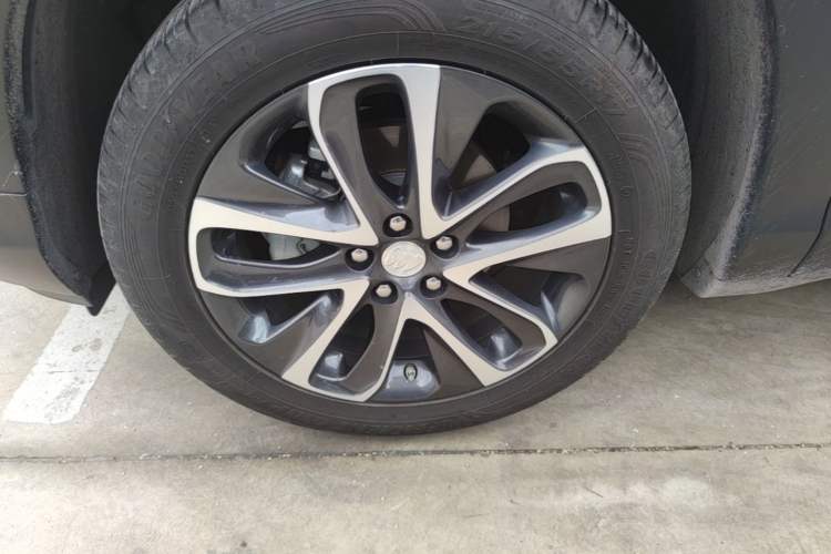 Used Buick Encore 2021 332T CVT Elite Edition Exterior 4