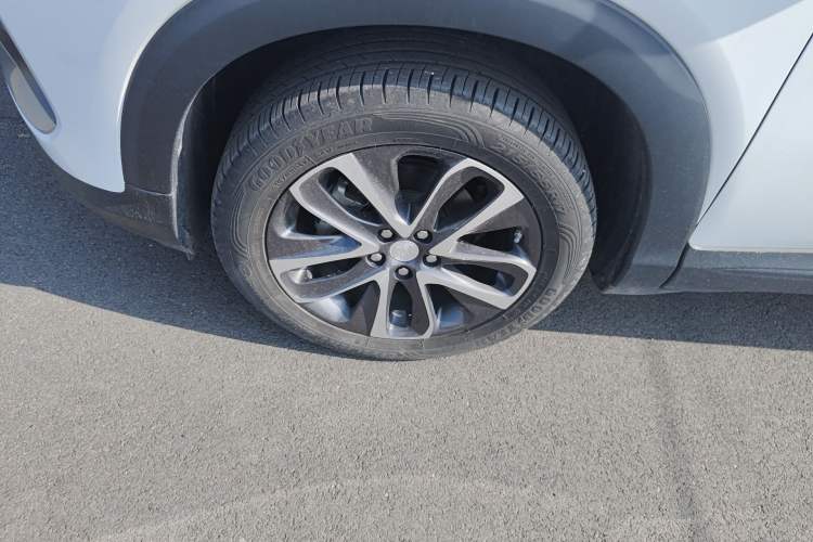 Used Buick Encore 2021 332T CVT Elite Edition Exterior 4