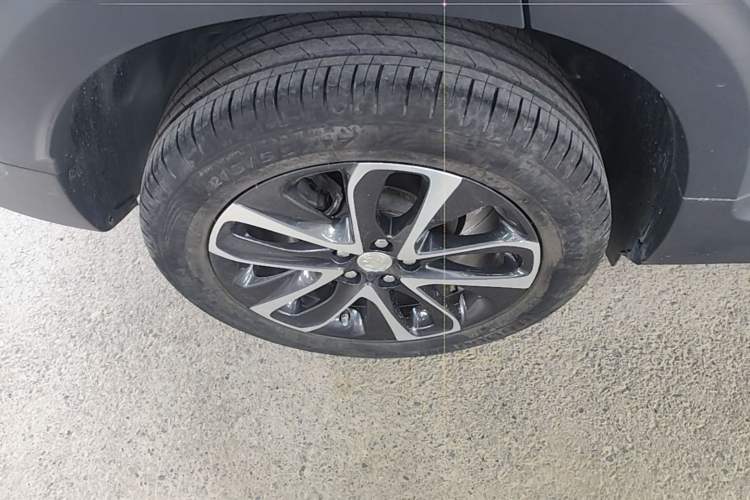 Used Buick Encore 2021 332T CVT Elite Edition Exterior 5