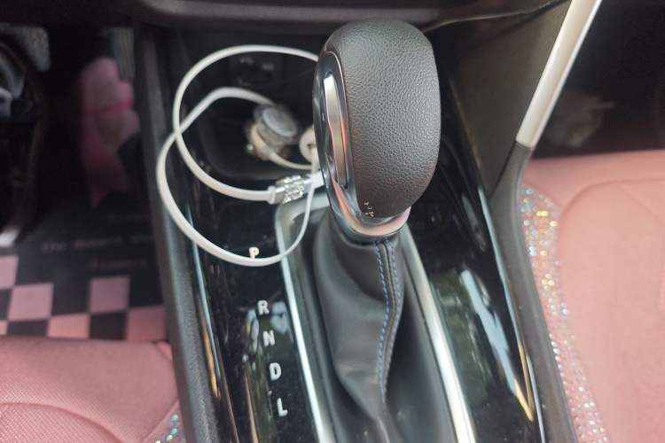 Used Buick Encore 2021 332T CVT Elite Edition Gear Lever
