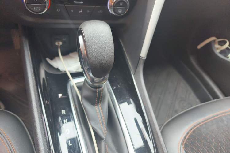 Used Buick Encore 2021 332T CVT Luxury Version Gear Lever