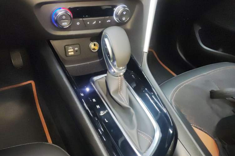 Used Buick Encore 2021 332T CVT Luxury Version Gear Lever