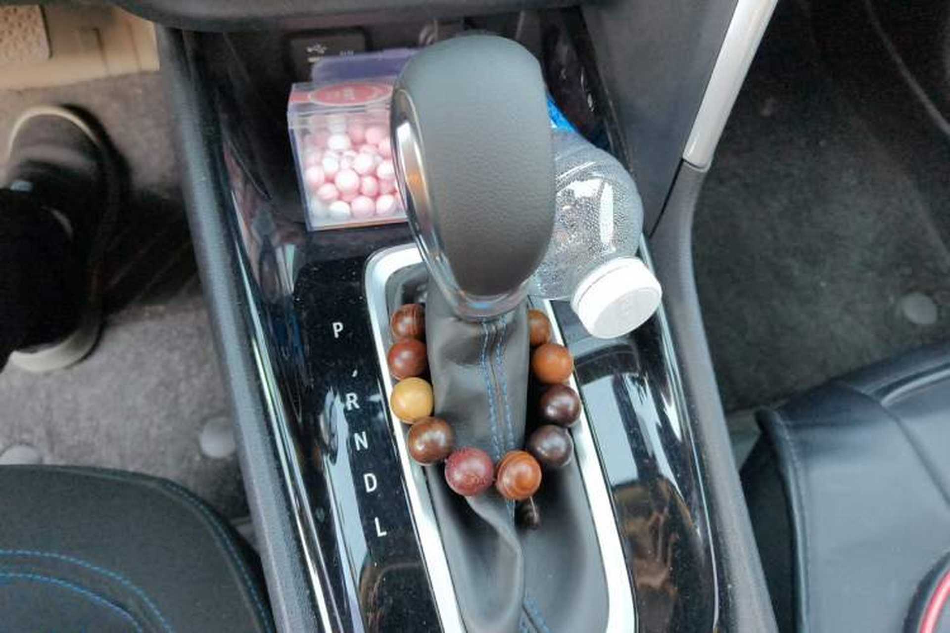 Used Buick Encore 2021 332T CVT Elite Edition Gear Lever