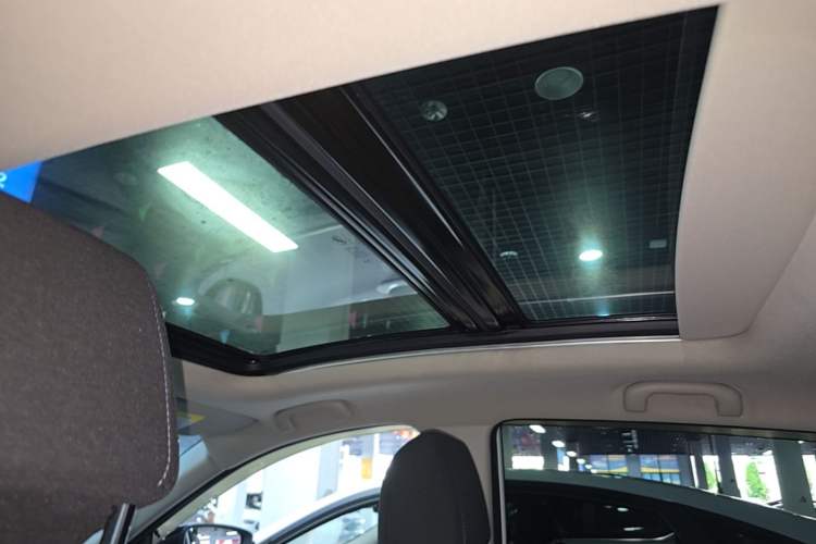 Used Buick Encore 2021 332T CVT Elite Edition Headliner