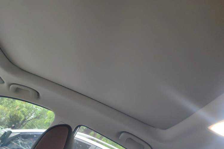 Used Buick Encore 2021 332T CVT Luxury Version Headliner