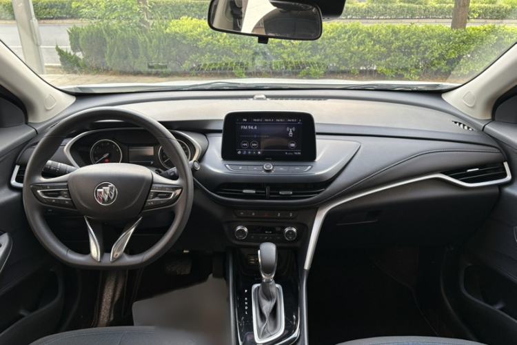 Used Buick Encore 2021 332T CVT Elite Edition Interior 3
