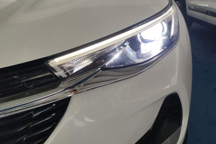 Used Buick Encore 2021 332T CVT Elite Edition Left Front Headlight