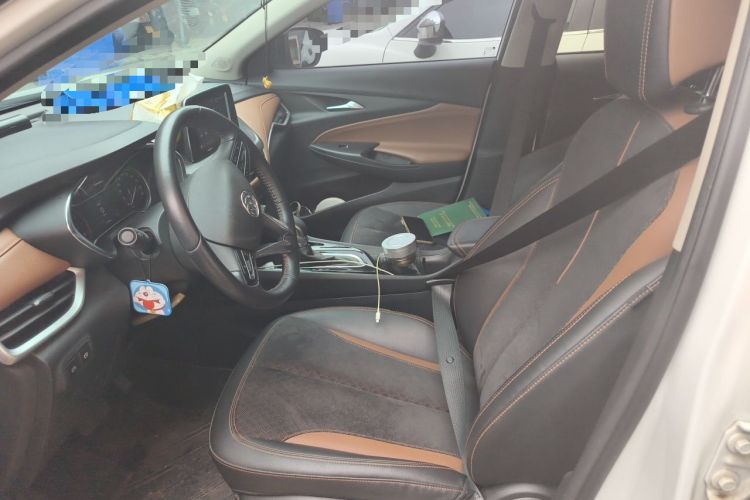 Used Buick Encore 2021 332T CVT Luxury Version Left Front Seat