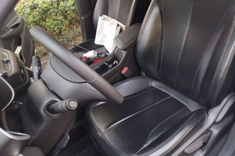 Used Buick Encore 2021 332T CVT Elite Edition Left Front Seat