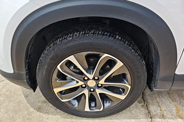 Used Buick Encore 2021 332T CVT Elite Edition Left Front Wheel Hub
