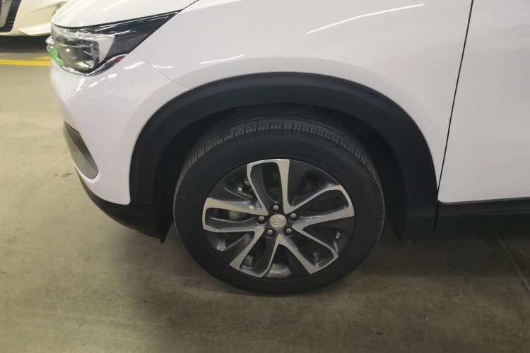 Used Buick Encore 2021 332T CVT Elite Edition Left Front Wheel Hub