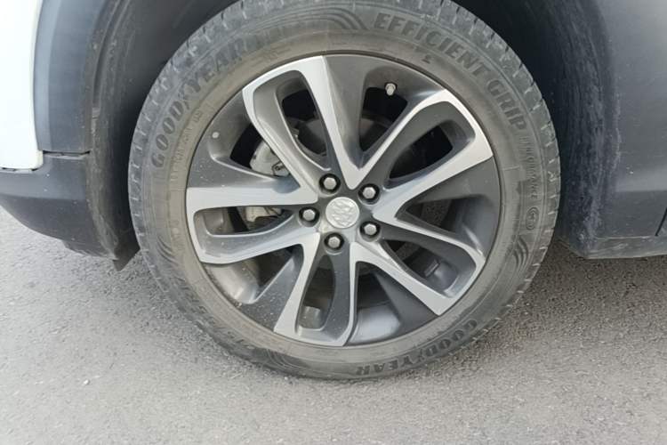 Used Buick Encore 2021 332T CVT Elite Edition Left Front Wheel Hub