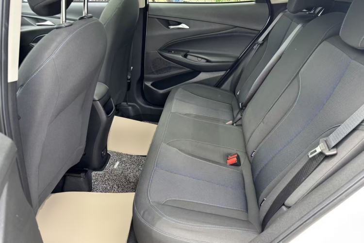Used Buick Encore 2021 332T CVT Elite Edition Left Rear Seat