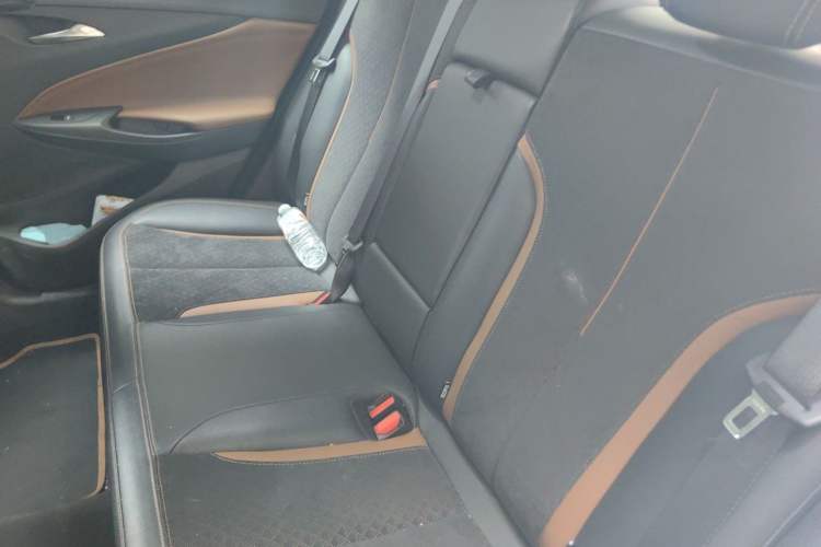 Used Buick Encore 2021 332T CVT Luxury Version Left Rear Seat