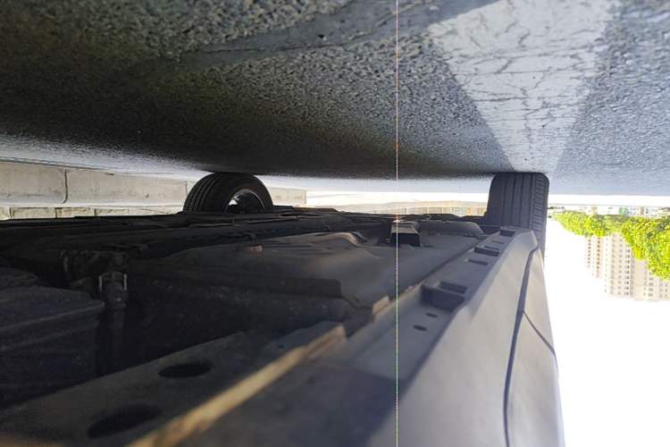 Used Buick Encore 2021 332T CVT Elite Edition Left Side Sill