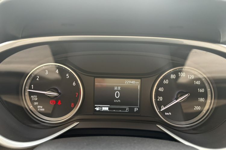 Used Buick Encore 2021 332T CVT Elite Edition Odometer Close Up