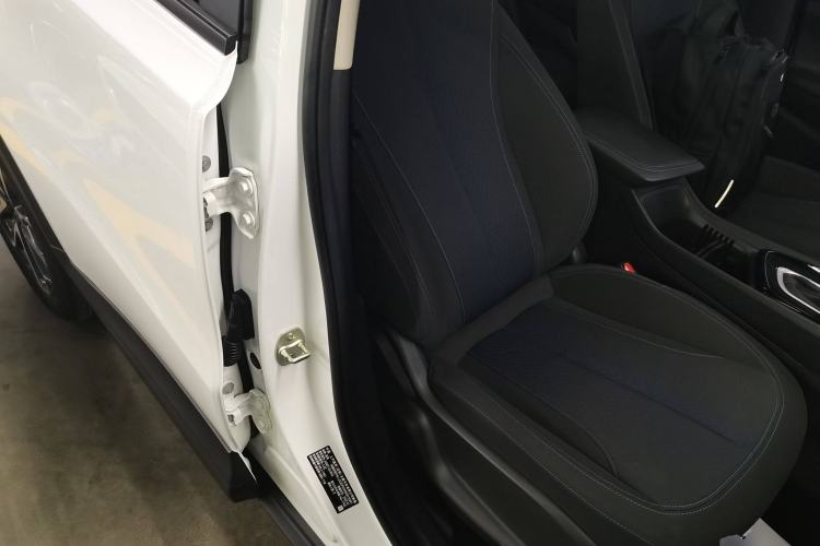 Used Buick Encore 2021 332T CVT Elite Edition Right Front Seat