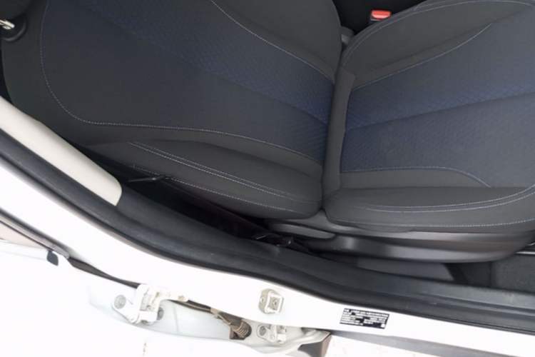 Used Buick Encore 2021 332T CVT Elite Edition Right Front Seat