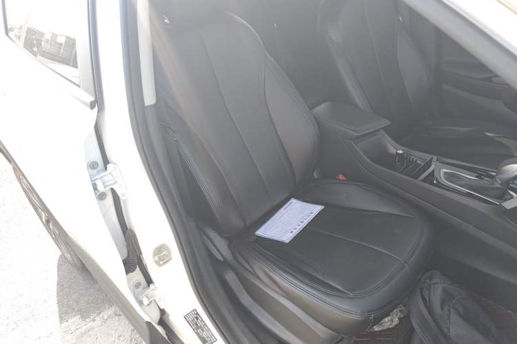 Used Buick Encore 2021 332T CVT Elite Edition Right Front Seat