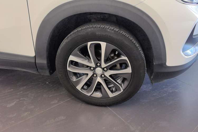 Used Buick Encore 2021 332T CVT Elite Edition Right Front Wheel Hub