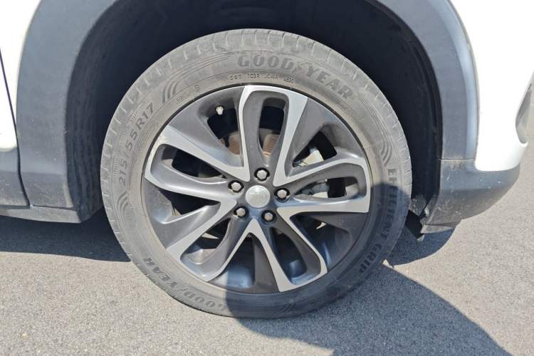 Used Buick Encore 2021 332T CVT Elite Edition Right Front Wheel Hub