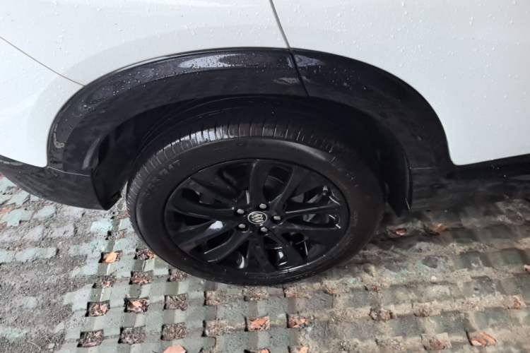 Used Buick Encore 2021 332T CVT Elite Edition Right Rear Wheel Hub
