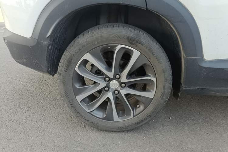 Used Buick Encore 2021 332T CVT Elite Edition Right Rear Wheel Hub