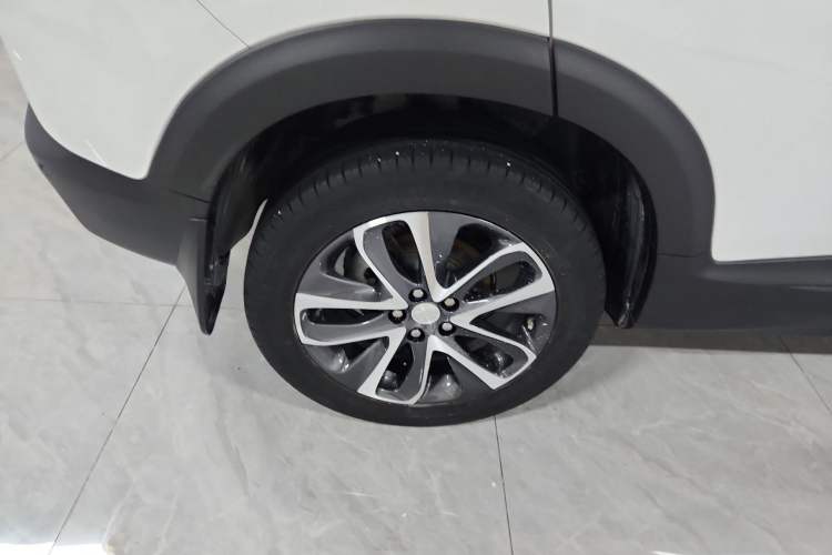 Used Buick Encore 2021 332T CVT Elite Edition Right Rear Wheel Hub