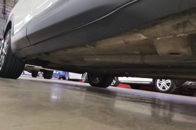 Used Buick Encore 2021 332T CVT Elite Edition Right Side Sill