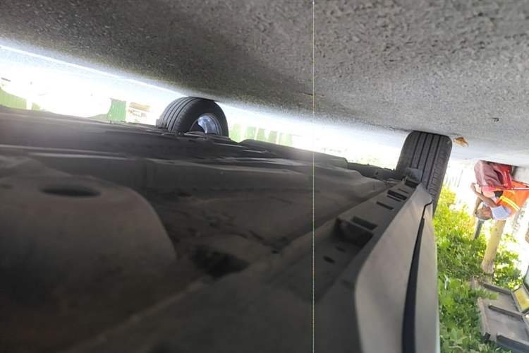 Used Buick Encore 2021 332T CVT Elite Edition Right Side Sill