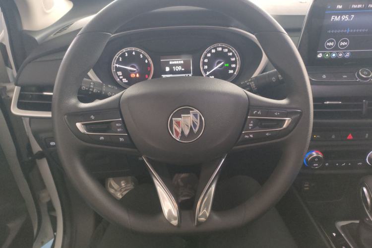 Used Buick Encore 2021 332T CVT Elite Edition Steering Wheel
