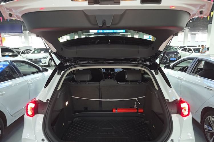 Used Buick Encore 2021 332T CVT Elite Edition Trunk