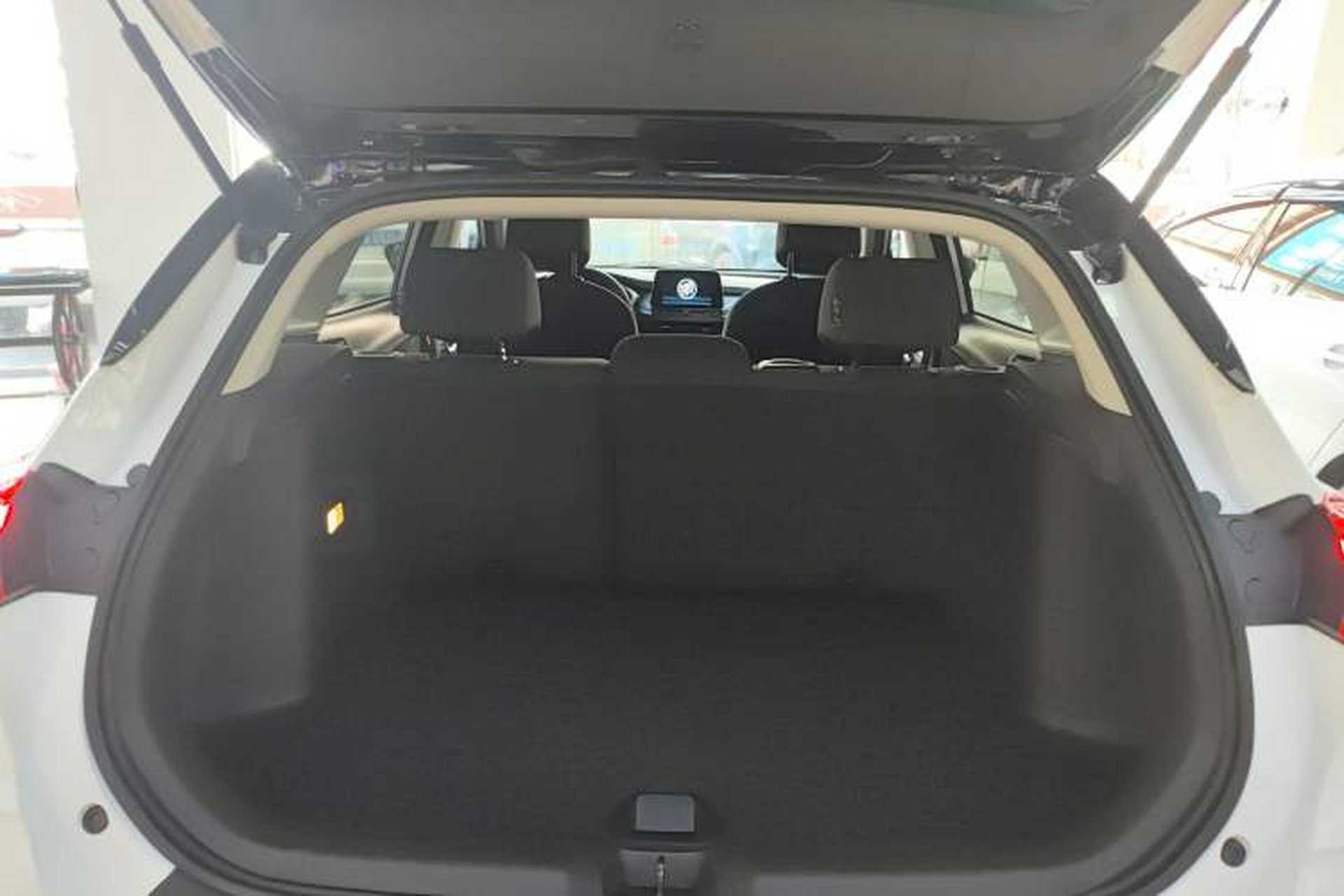 Used Buick Encore 2021 332T CVT Elite Edition Trunk
