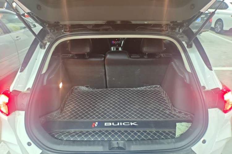 Used Buick Encore 2021 332T CVT Elite Edition Trunk