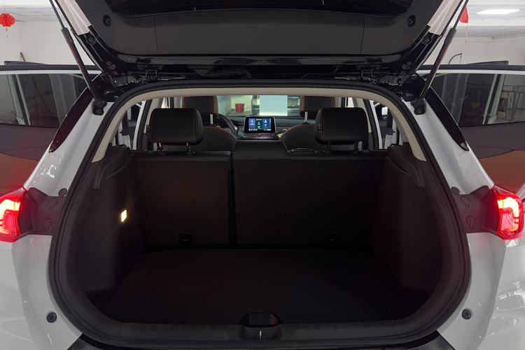 Used Buick Encore 2021 332T CVT Luxury Version Trunk