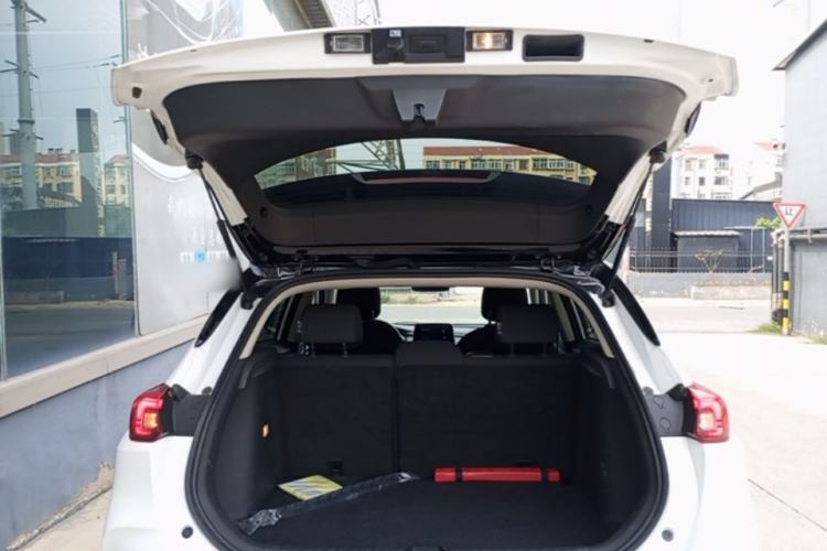 Used Buick Encore 2021 332T CVT Elite Edition Trunk
