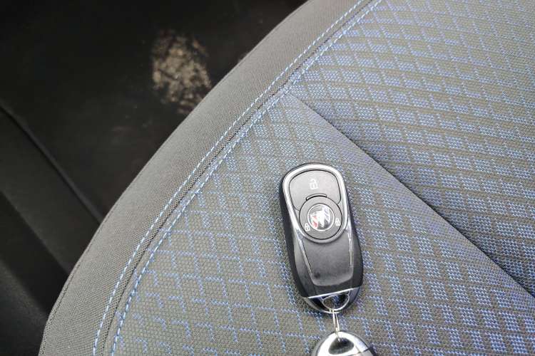 Used Buick Encore 2021 332T CVT Elite Edition Vehicle Key