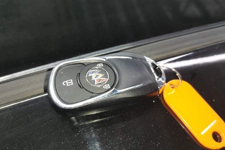 Used Buick Encore 2021 332T CVT Elite Edition Vehicle Key