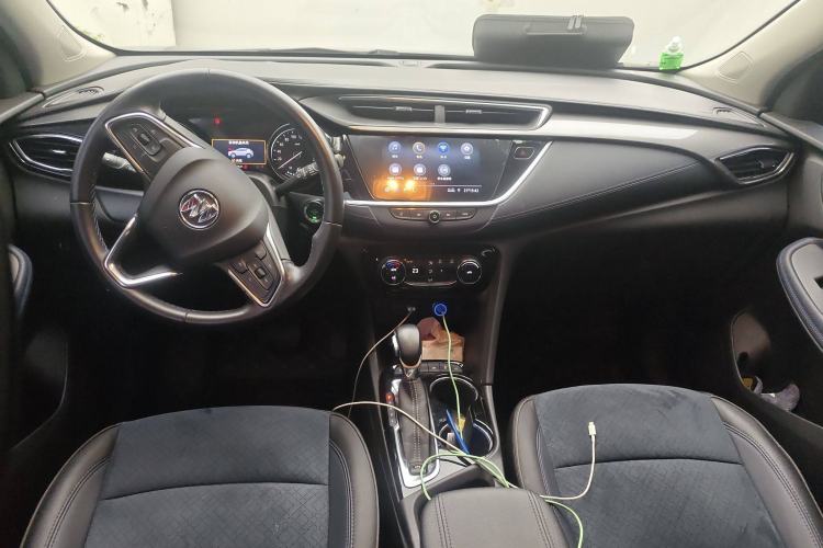Used Buick Encore GX 2022 332T CVT Two-Wheel Drive Luxury Version Center Console