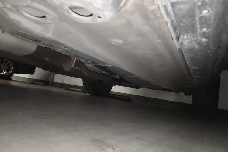 Used Buick Encore GX 2020 20T CVT Two-Wheel Drive Flagship Version Chassis Front Left