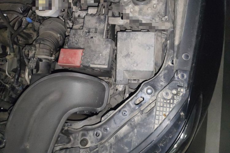 Used Buick Encore GX 2020 20T CVT Two-Wheel Drive Flagship Version Engine Bay Left