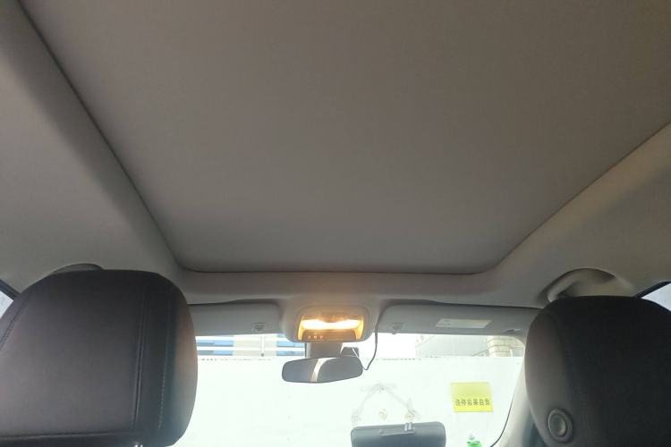 Used Buick Encore GX 2022 332T CVT Two-Wheel Drive Luxury Version Headliner