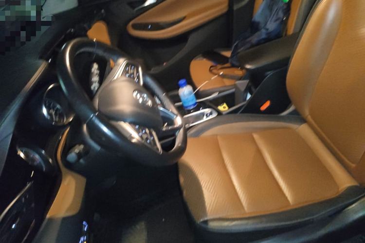 Used Buick Encore GX 2020 20T CVT Two-Wheel Drive Flagship Version Left Front Seat